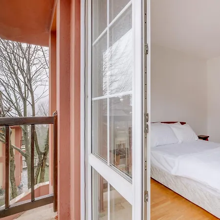 Spacious W Garden Fireplace In Sapanca
