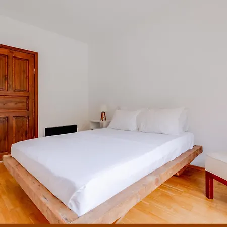 Spacious W Garden Fireplace In Hotel Sapanca